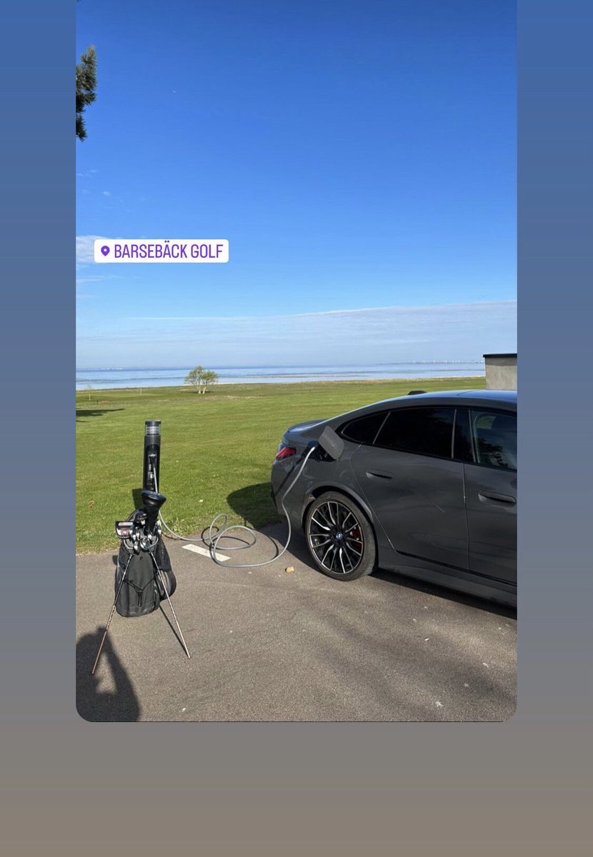 lindqvistviktor's tweet photo. Underbar dag och vinst! 🏌️‍♂️⛳️ https://t.co/j7C0xJfyca