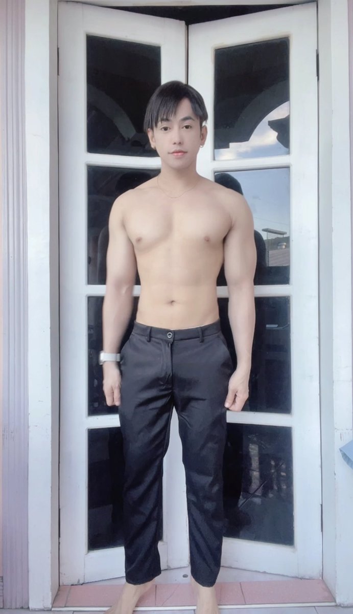 TROUSER BLACK Try-On | Quick Review | Keiji Matsumoto
youtu.be/YYZ4KKDjH2U