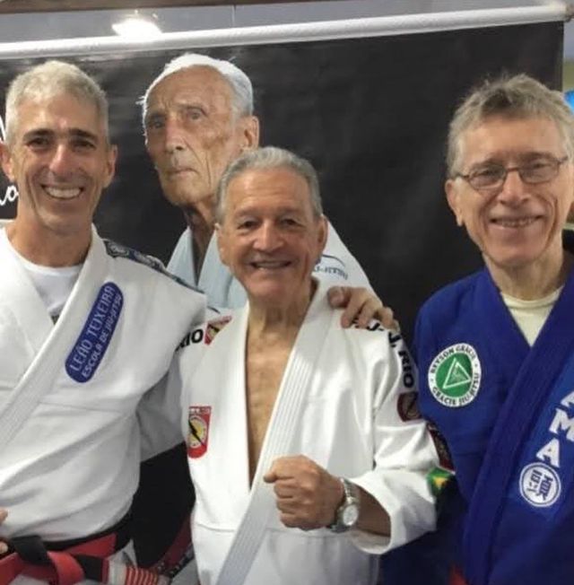 Grande mestre de jiu-jítsu, Robson Gracie morre aos 88 anos