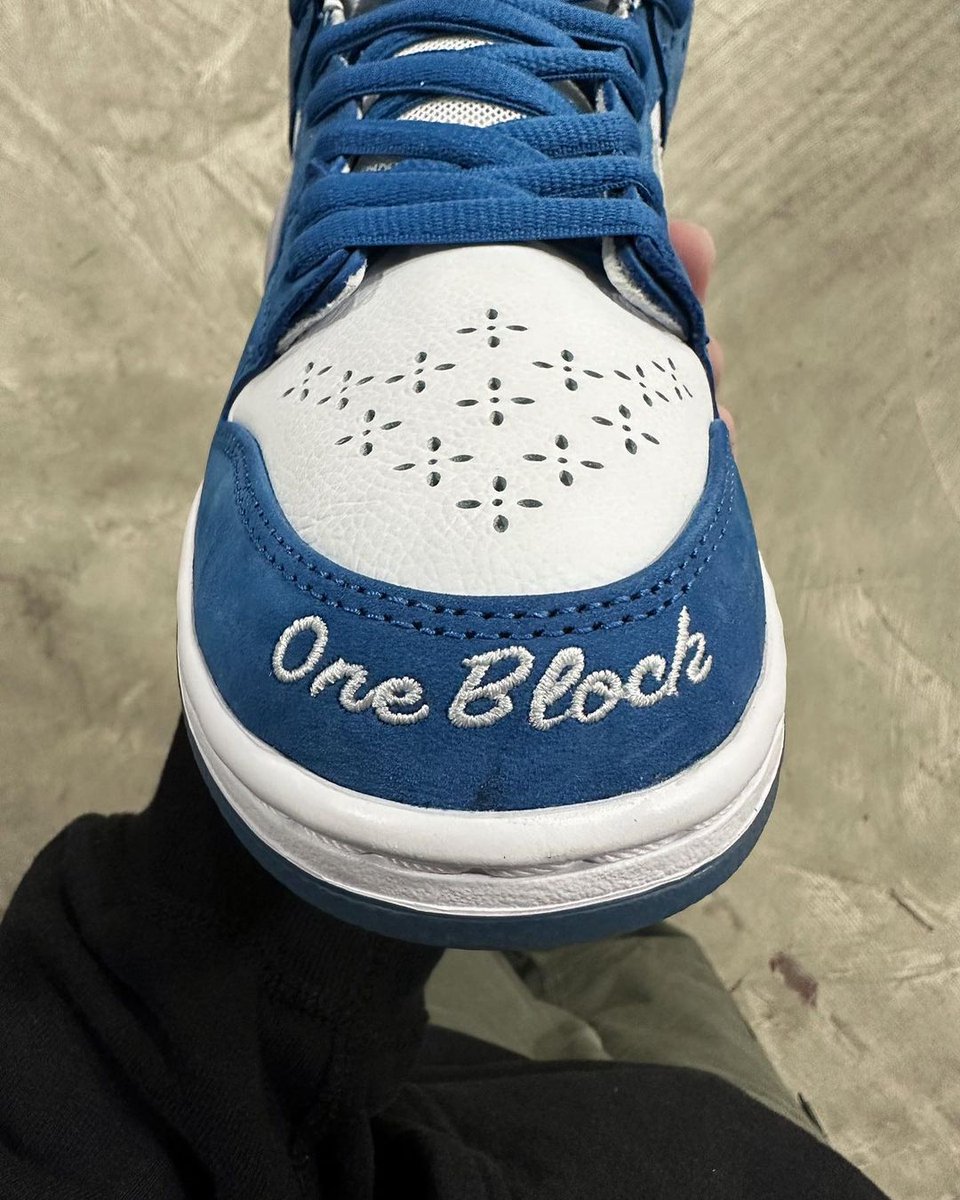 fullress's tweet photo. 海外 6/1 発売予定！

BORN x RAISED x NIKE SB DUNK LOW (ボーン アンド レイズド ナイキ SB ダンク ロー) [FN7819-400]

https://t.co/cU5IXf8In6 https://t.co/1jv4sugYQa