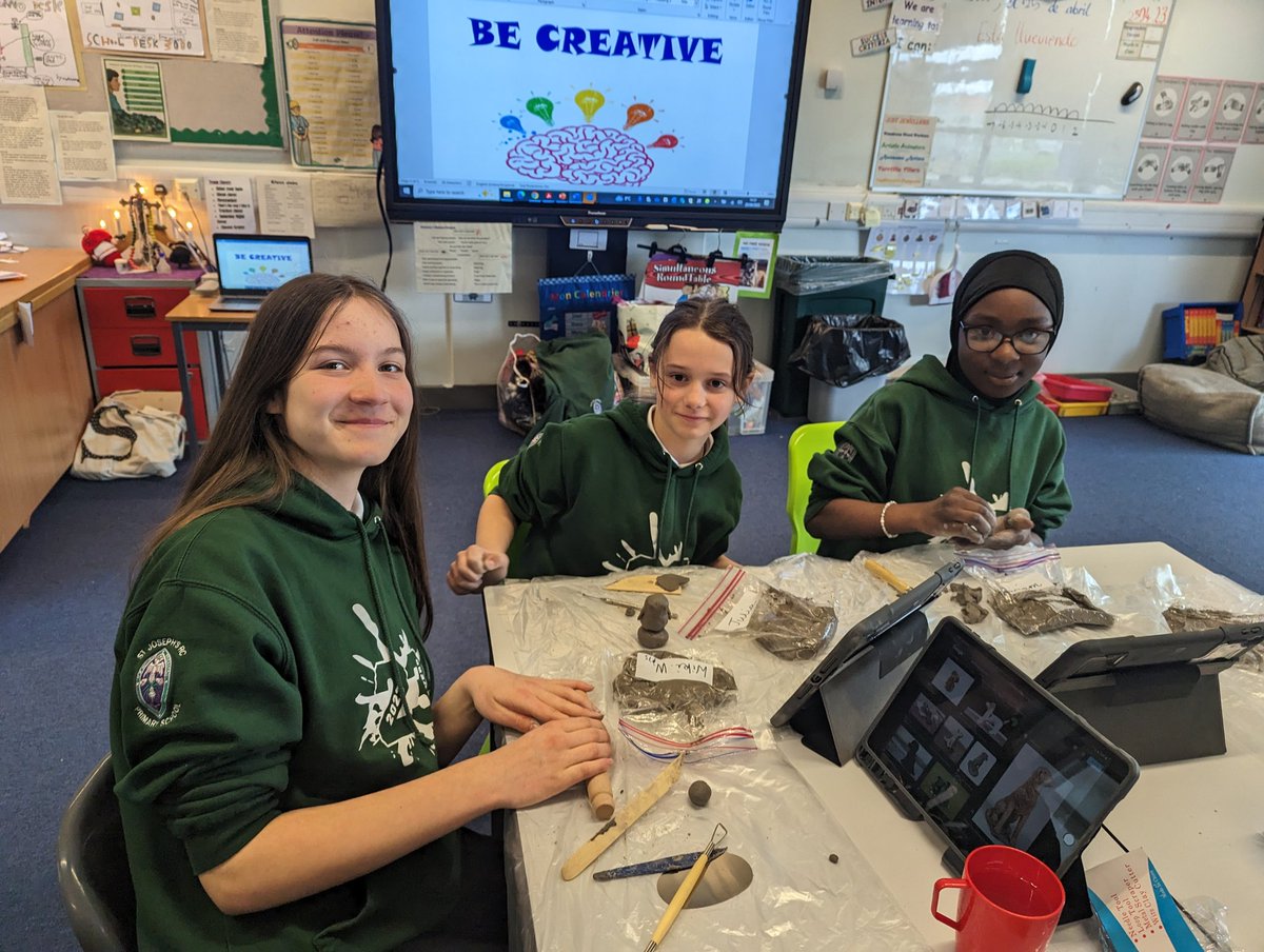 St_JosephsP6's tweet photo. More potters, hard at work! 🏺@stjosephsedin https://t.co/8bF9ghs0ff