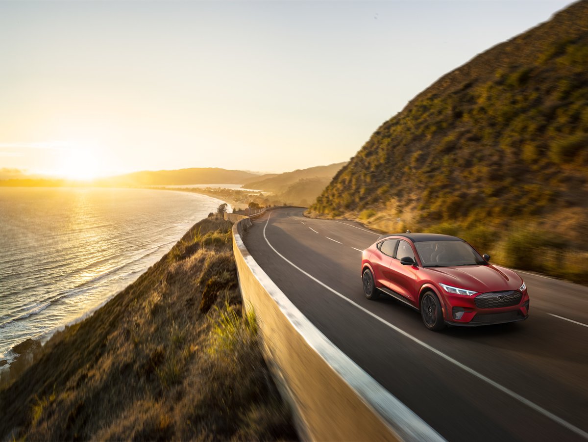 Bob Rohrman Auto tweet media