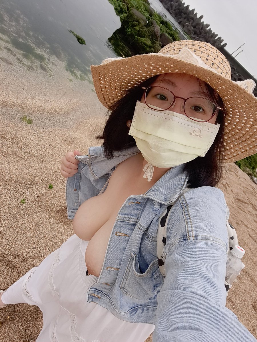 C0L6A0I7R0E1P8A's tweet photo. @ririsai66 猜猜我幾歲o∀⁠   o https://t.co/GvN0oTQZBC