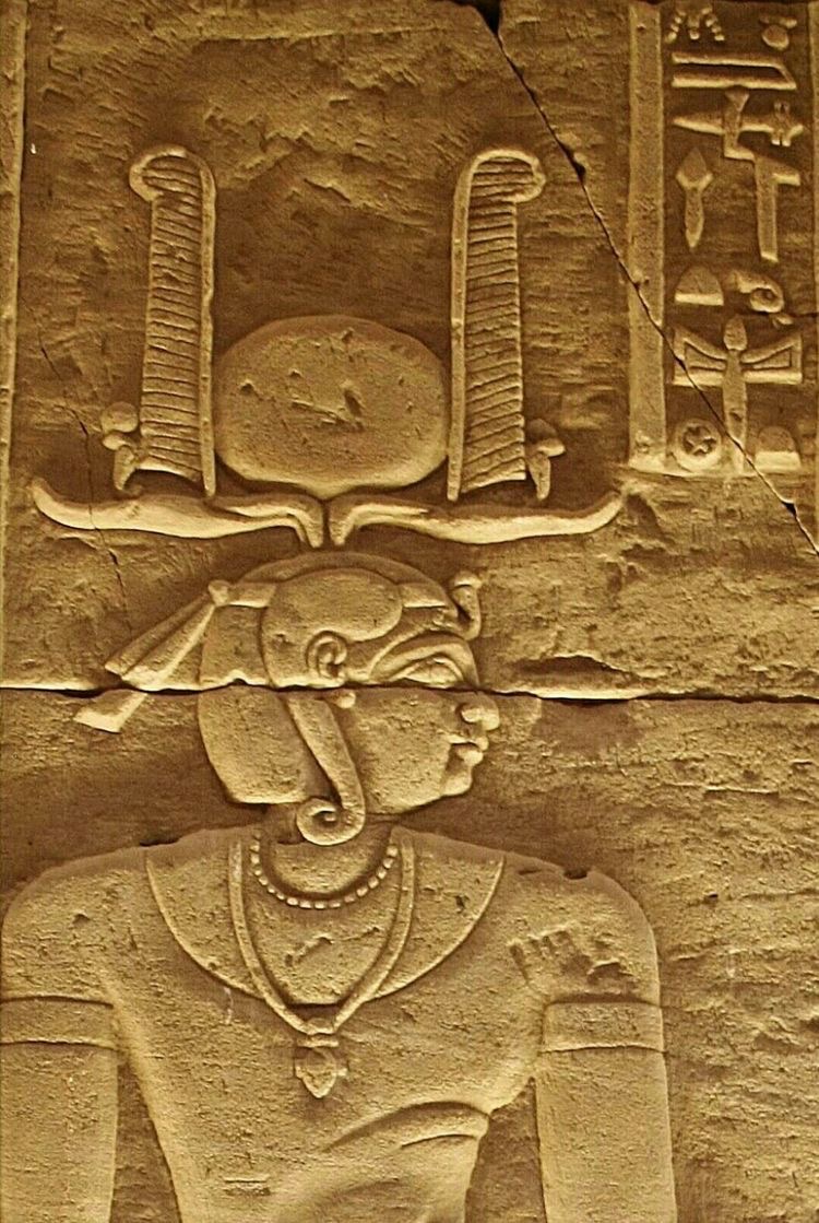 MarquesSpeaks1's tweet photo. You see it!!
#nubia #taseti https://t.co/ygBRxMDVYO