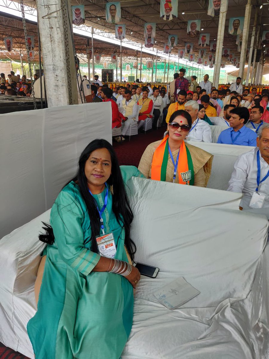 umaiyer's tweet photo. Sometimes , it’s nice to sit in the audience and listen to Hon’ble PM @narendramodi Ji. And I couldn’t have asked for anything better , an “ Ativishist ( VVIP) “ labelled invite pass got me front row, front  seat . So happy I was ! #HailModiji #loveyouModiji https://t.co/Hyv5sc45BC