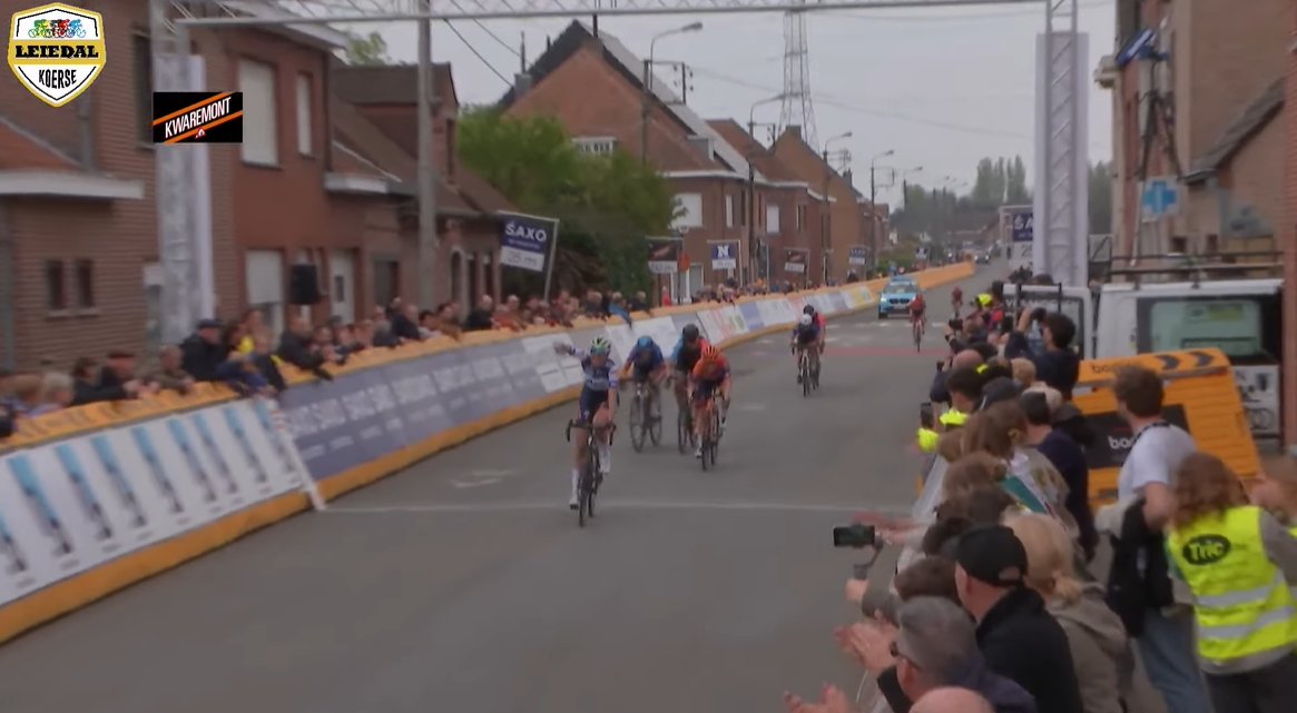 MatMitchell30's tweet photo. Julia Kopecky wins!

She somehow picked the pocket of Human Powered Health with a late attack that they couldn't close down despite having 4 riders! 

The team has been Stannard-ed!

#LeiedalKoerse https://t.co/Cqb0evbuGN
