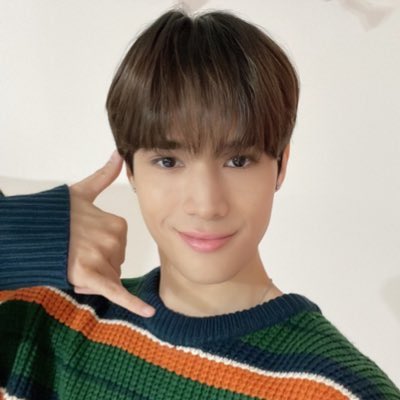 JAY CHANG PERÚ 🇵🇪💛 on Twitter: "RT @JAYCHANGUPDATES: [🎸🌟] Jay has also