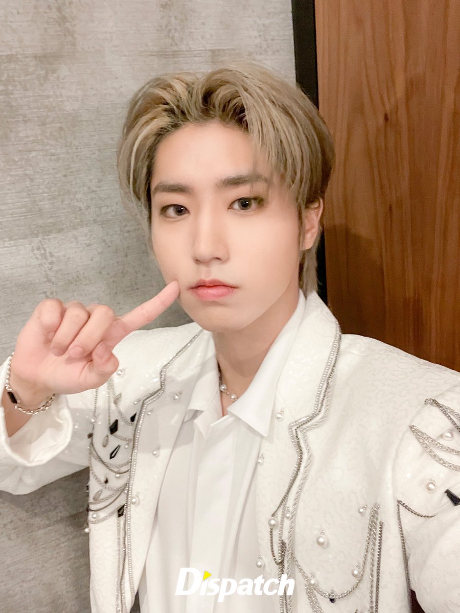 4114NXQ's tweet photo. หล่อ https://t.co/5yFHgHK8dj