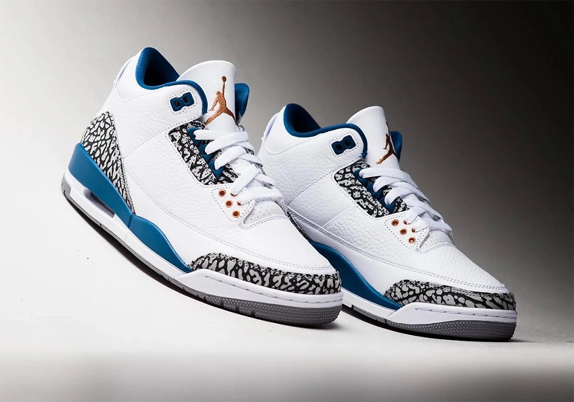 hypedreamsco's tweet photo. The Air Jordan 3 "Wizards" 🧙‍♂️

🗓️ 4.29 
⏰ 10:00 AM EST 

@Nike https://t.co/f13wt3Ddze
@FinishLine https://t.co/fDEH0PQmIO
@JDSports https://t.co/33KdzAdvow
@footlocker App Only
@champssports App Only
@DICKS App Only

#AirJordan #Jordan3 #AJ3 #Wizards #Nike #SNKRS #KOTD #Sneaker https://t.co/lmukTMUdiN