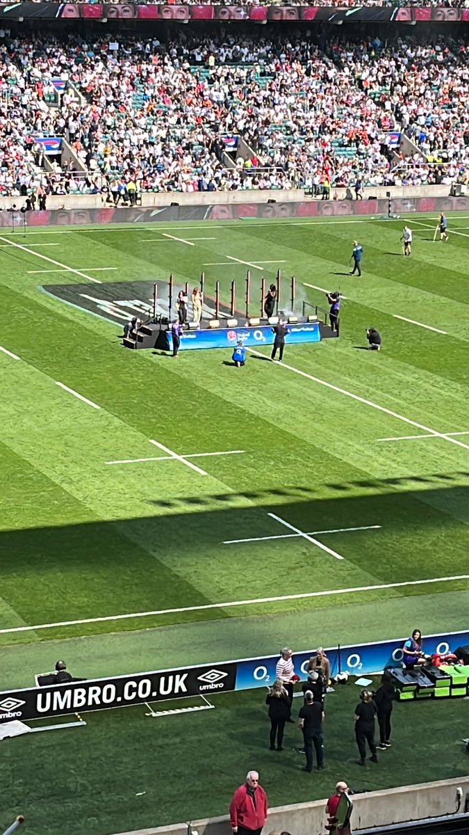 Des Cunningham (@deadlyhen) on Twitter photo Fantastic day in Twickenham today watching the <a href="/EnglandRugby/">England Rugby</a> v <a href="/FranceRugby/">France Rugby</a> <a href="/Womens6Nations/">Guinness Women's Six Nations</a> decider with <a href="/DLSPFCRugby/">DLSP FC</a> U12 girls team on their tour to <a href="/londonirish/">London Irish</a> Lots for <a href="/IrishRugby/">Irish Rugby</a> to learn from, and aspire to. Fantastic day in Twickenham today watching the <a href="/EnglandRugby/">England Rugby</a> v <a href="/FranceRugby/">France Rugby</a> <a href="/Womens6Nations/">Guinness Women's Six Nations</a> decider with <a href="/DLSPFCRugby/">DLSP FC</a> U12 girls team on their tour to <a href="/londonirish/">London Irish</a> Lots for <a href="/IrishRugby/">Irish Rugby</a> to learn from, and aspire to.