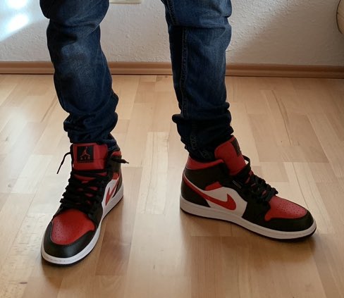Your_Master_Max's tweet photo. Worship me and my sneaks. That's all you're good for! #alpha #sneaks #sneakermaster #master #financialdomination #sneakerfetish #fetish https://t.co/QiwpB7kfGY