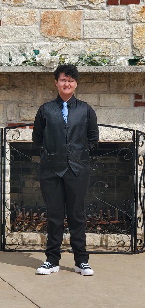 TreeBranchChar's tweet photo. Prom was quite fun last week https://t.co/J4yFEMEH2i