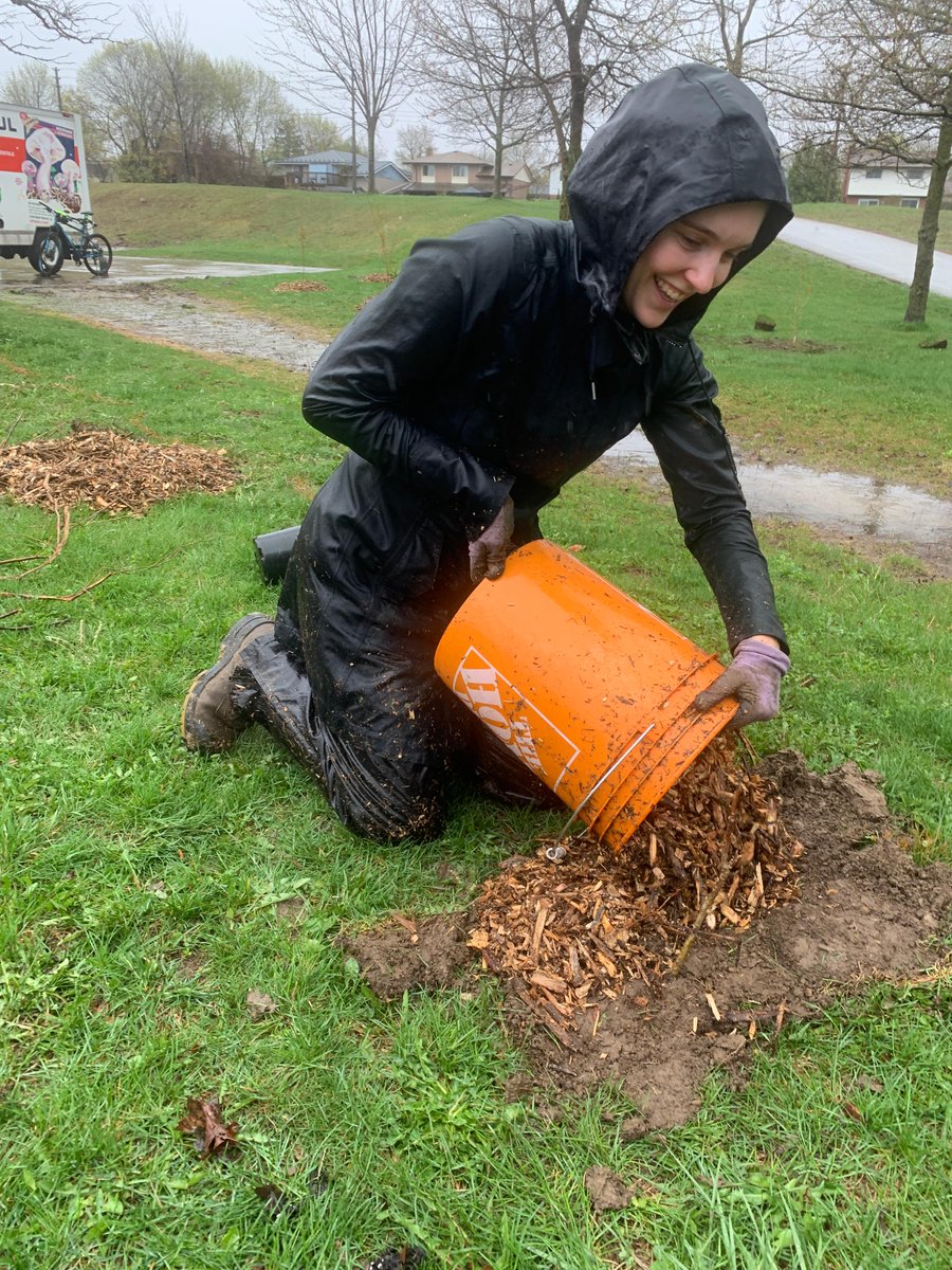 SustainableWat's tweet photo. Flashback to last weekend at our Earth Day Microforest Planting Day at Laurentian P.S. and Trillium P.S.!

Huge shoutout to everyone who came out and branded the rain so we could get those trees planted! https://t.co/bi5Mh8GAX0