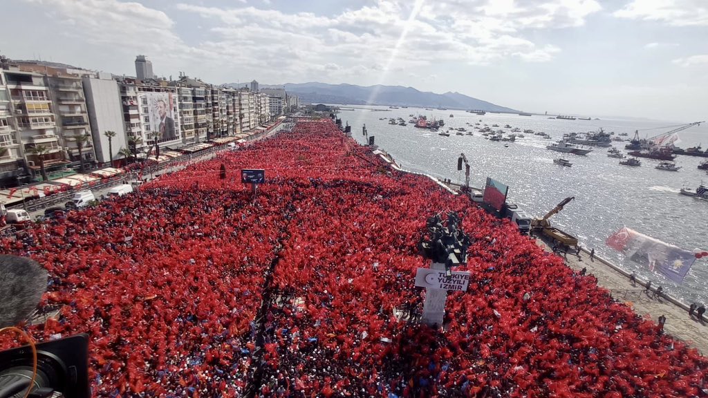 Akkadinizmir's tweet photo. M U H T E Ş E M S İ N    İ Z M İ R 🇹🇷 https://t.co/vaaduHtOsu