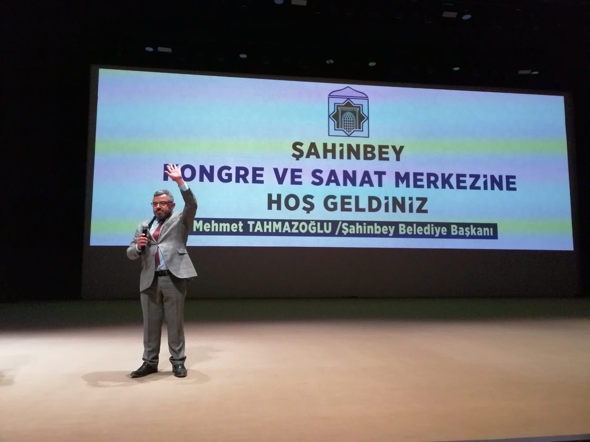 Abdlkadirs27's tweet photo. Önceki Dönem Adalet Bakanım��z Sn.@abdulhamitgul , Şahinbey Belediye Başkanımız Sn.@mtahmazoglu ,GBB Başkanımız Sn.@FatmaSahin Milletvekili Adaylarımız @av_hasanteke27,@korkmaz_ab  ve Yönetim Kurulu üyelerimiz ile birlikte sandık kurulu toplantımızı gerçekleştirdik

TürkiyeYüzyılı https://t.co/dCV4bRo5Q2