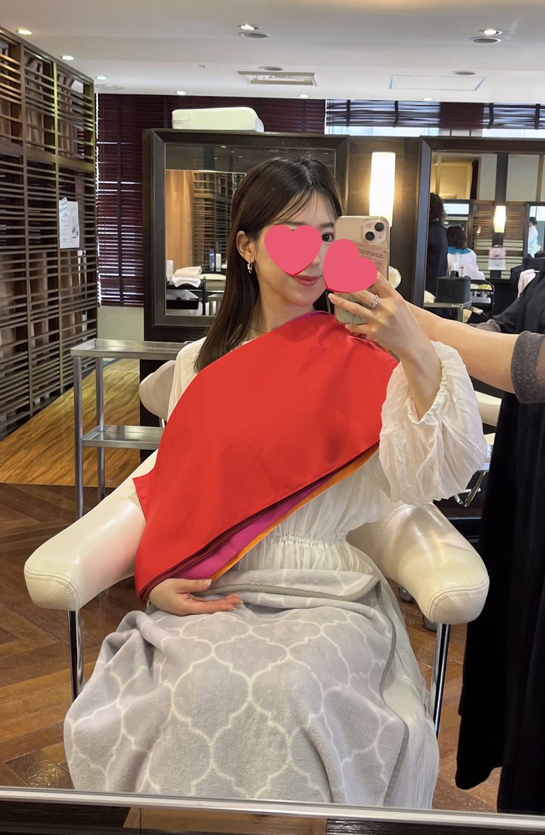 pompomuum's tweet photo. 資生堂サロンで初のパーソナルカラー診断を♡
イエベ、ブルべどちらかやっとハッキリして嬉しかった〜🤭💗

これに眉カットとまつ毛美容液も付いて5,500円は破格すぎて、皆にオススメしてる！

資生堂の広報さんに内容をブログとインスタアップの確認もしてるから、OK取れたら更新しよっと♡ https://t.co/WNhkmyjjMV