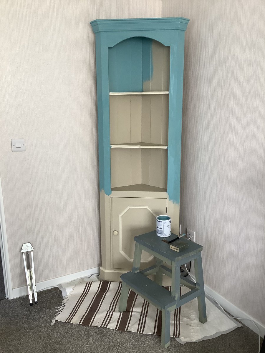 Julie Hughes tweet media