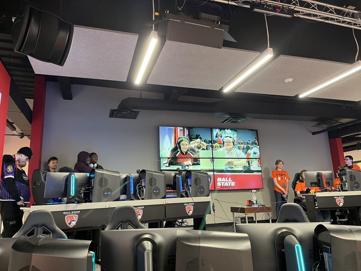 The state finals match will start soon! Go BDU! twitch.tv/ballstateunive…