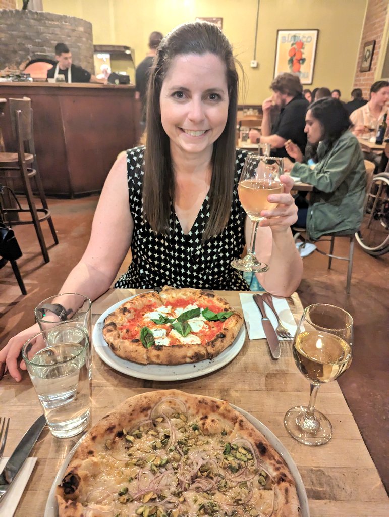 Claire Conley tweet media