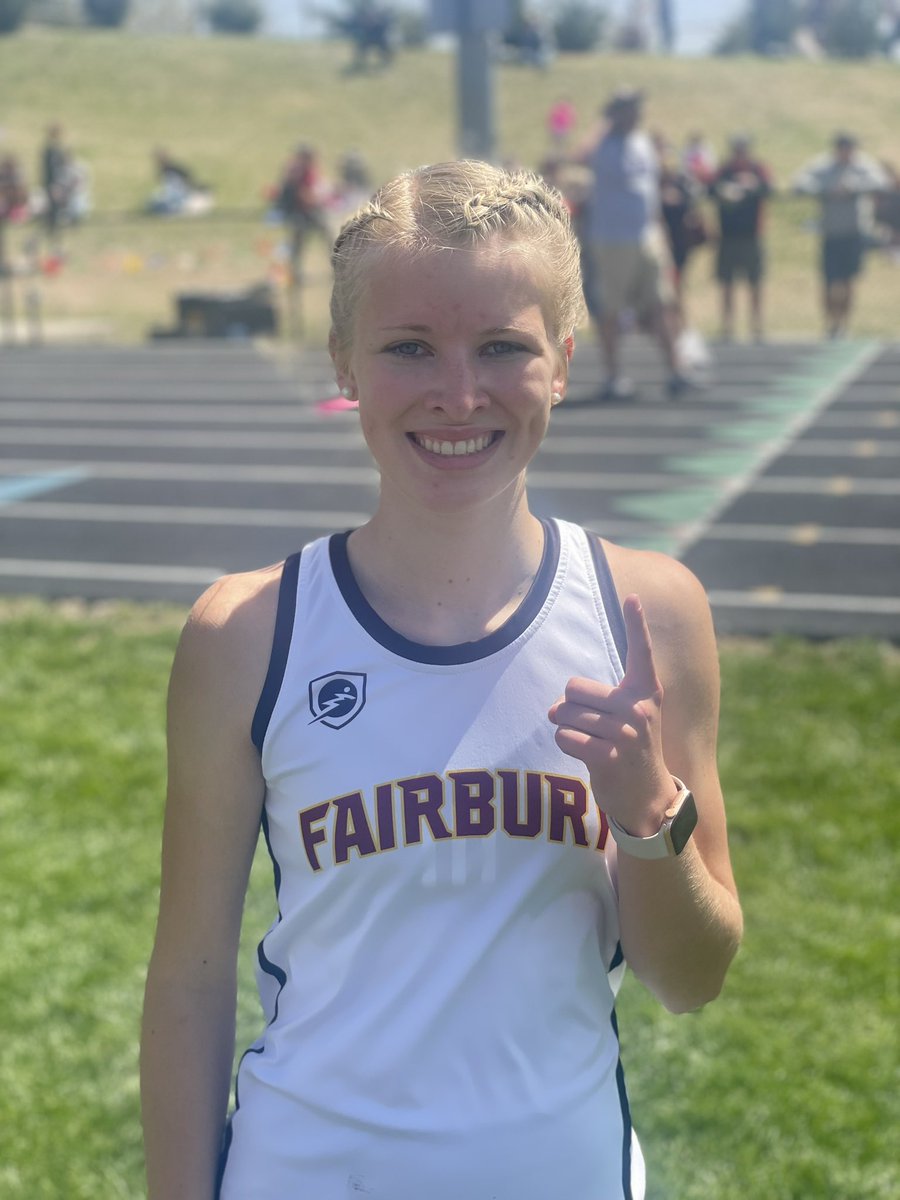 🚨🥇Gold Medal Alert 🚨 Hannah WINS the 400! #workittoburkeit