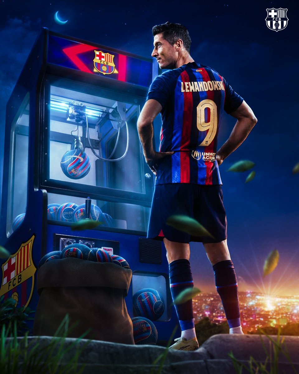 FCBarcelona's tweet photo. LEWY IS OUR MASTER https://t.co/7wDqkVfcSL