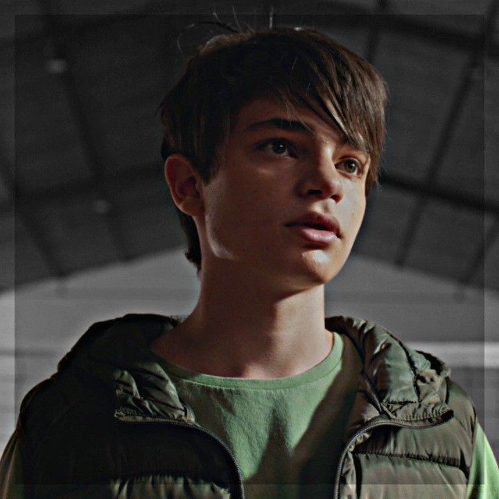 cebolathinker's tweet photo. [💚] Cebolinha em Turma da Mônica: A série 

para votar em ‘Turma da Mônica: A Série’, é só dar RT e comentar as # abaixo!

#TurmadaMonica #SerieNacional #SerieAdolescente #GiuliaBenite #AtrizSerieAdolescente #SerieDoAno #SECAwards https://t.co/27hPS9lBEM