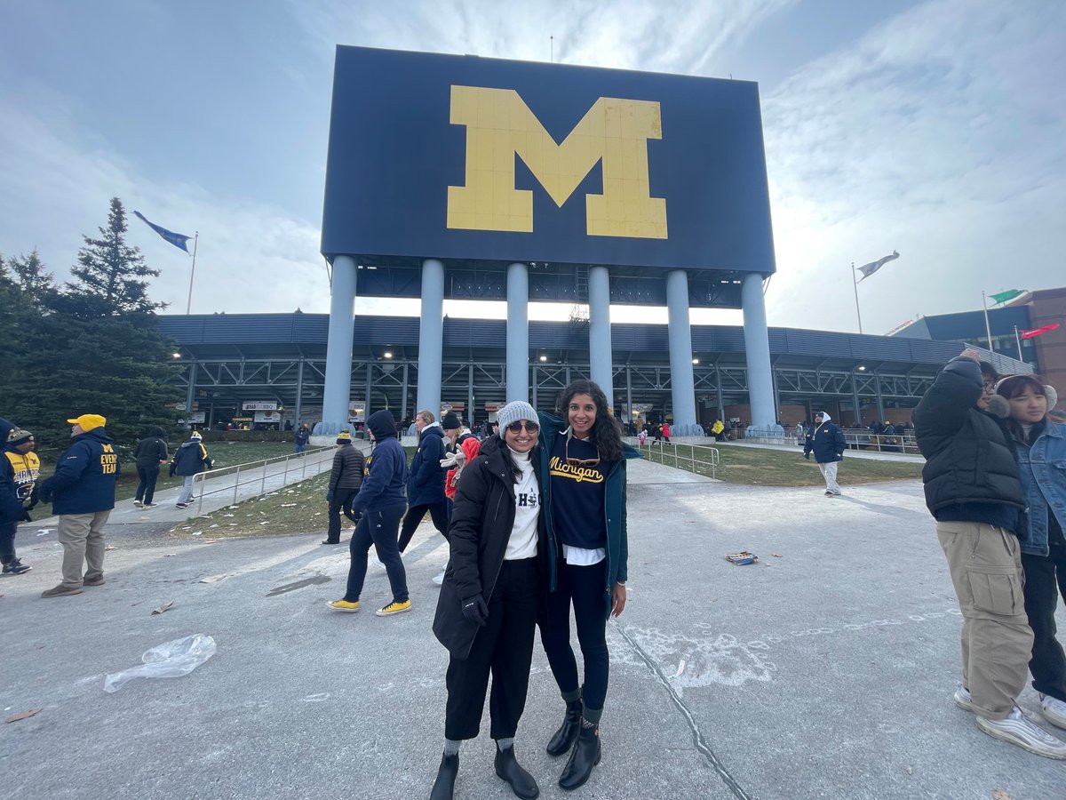 sunainakavi's tweet photo. Congratulations Anjali! The baby 👶🏽 of the family just got her MASTERS in Biomedical engineering!!! #Umichengin23 https://t.co/cZxN8kWbYC