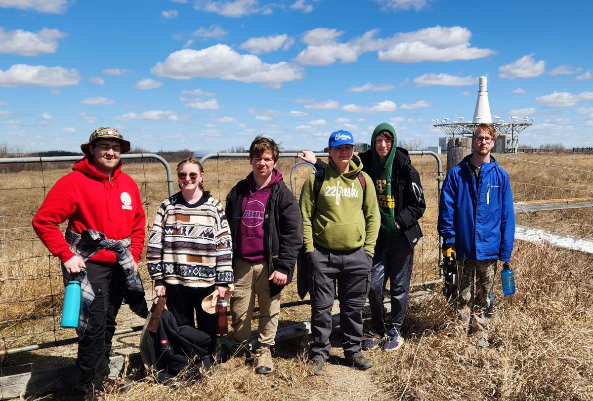 Hiking around Lumsden with the Vents!