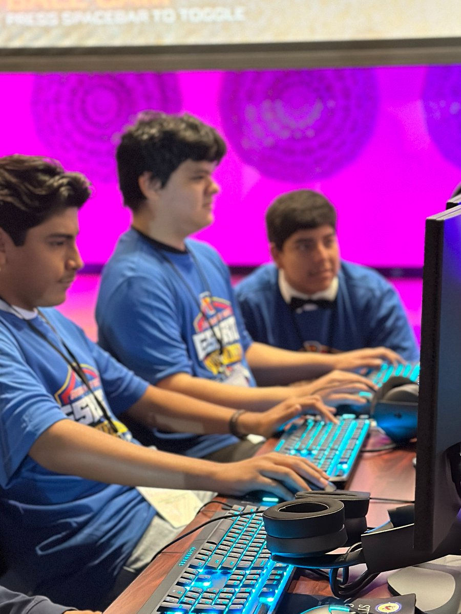 RegionOneESC's tweet image. 🤩 We&apos;re going into the Semi-Final portion of our student Esports Invitational! Congrats to our Semi-Finalists:
👏@edcouchelsa_isd
👏@MissionCISD
👏 Vanguard Academy
👏@WeslacoISD

#R1Esports #StudentsFirst #RGVEvents #RGVEsports #956RGV