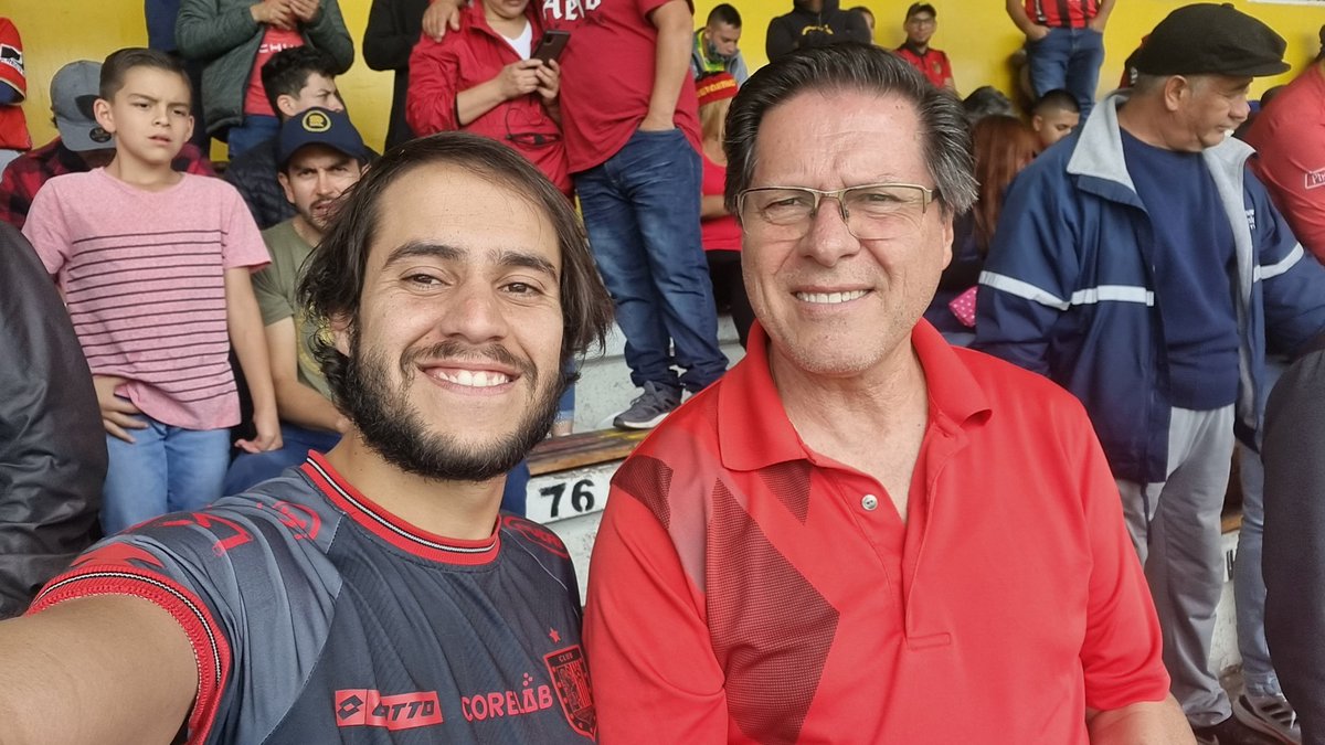 patucho_neira's tweet photo. @DCuencaOficial 🔴⚫️
#APPDelCuenca https://t.co/ozTjTv6xGL