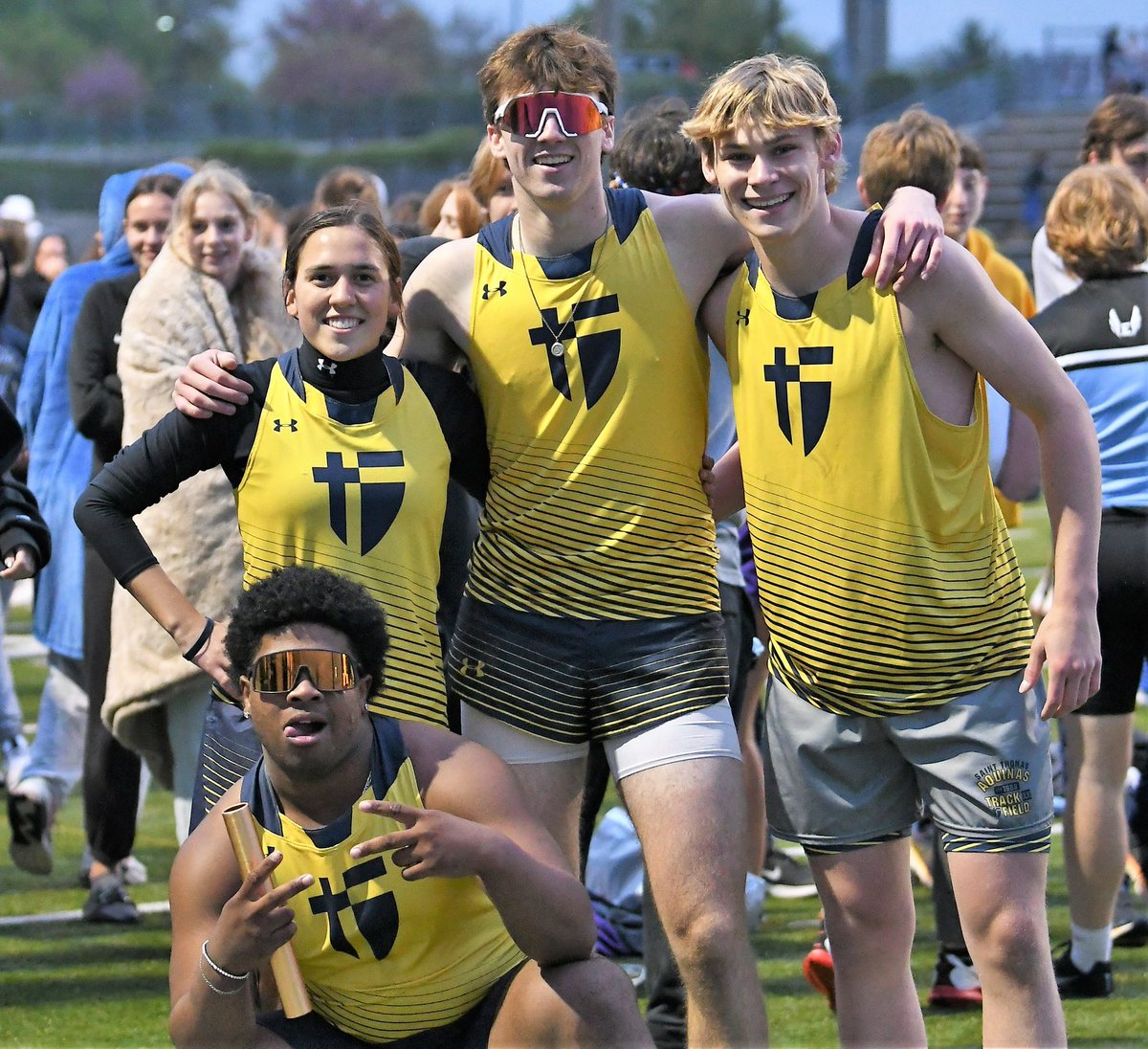 GoAquinasSaints's tweet photo. An epic finish in the Co-Ed Throwers Relay in which the Saints cruised to victory with Mary Whiteside, Joey Goodenow, Joe Loughman, and K’lyn Curtis! While no points were awarded, they were awarded and Rotisserie Chicken for their victory!! #bockbock #notgobblegobble https://t.co/JLNnPTfsBv