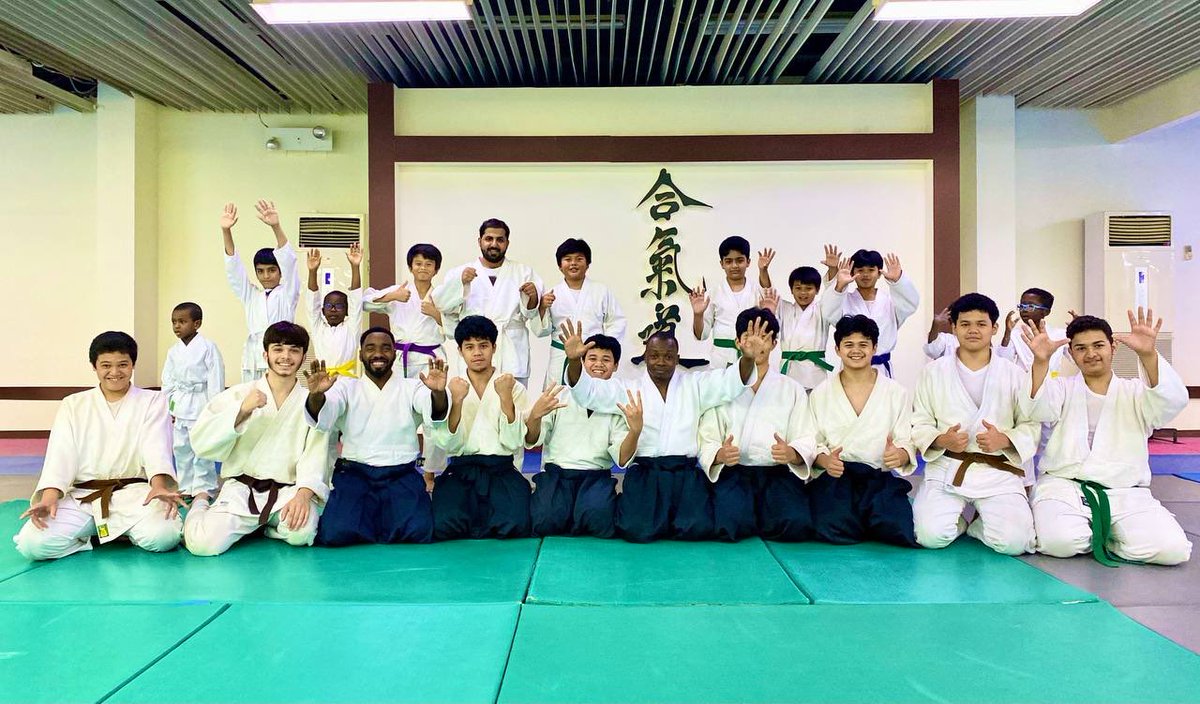 AikidoSaudi's tweet photo. الايكيدو للاطفال، ثبات ذهني، توافق عصبي، ثقة في النفس، نشاط بدني، صقل للشخصية، نقطة انطلاق بفكر خالي من العصبية نحو المجتمع والبيئة المحيطة، الايكيدو رياضة مجتمعية من البداية إلى النهاية، # رياضة الايكيدو # https://t.co/WIcuczfA6N