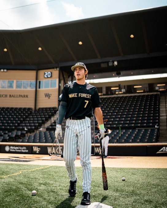 NCAA Baseball tweet media