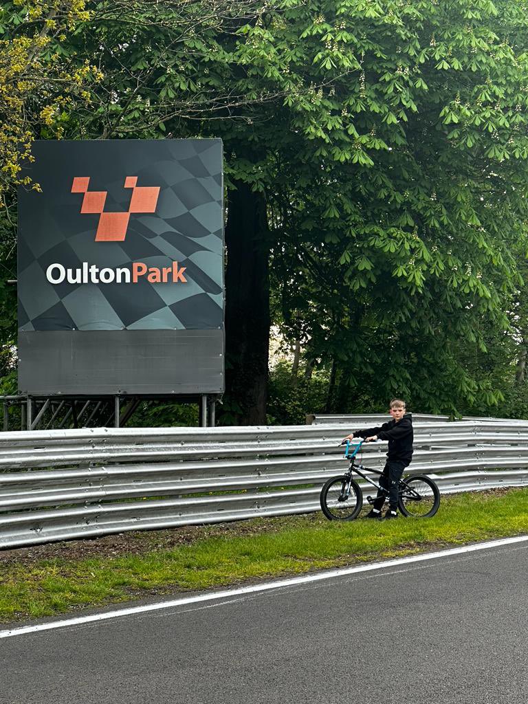 AlanStockton11's tweet photo. I feel someone has had a good day today and only made me walk the track 3 times when it’s closed lol keeps me fit I guess.  Got the little monster to start his practice starts tho see if he is as good as dad https://t.co/moBmrPgJBT