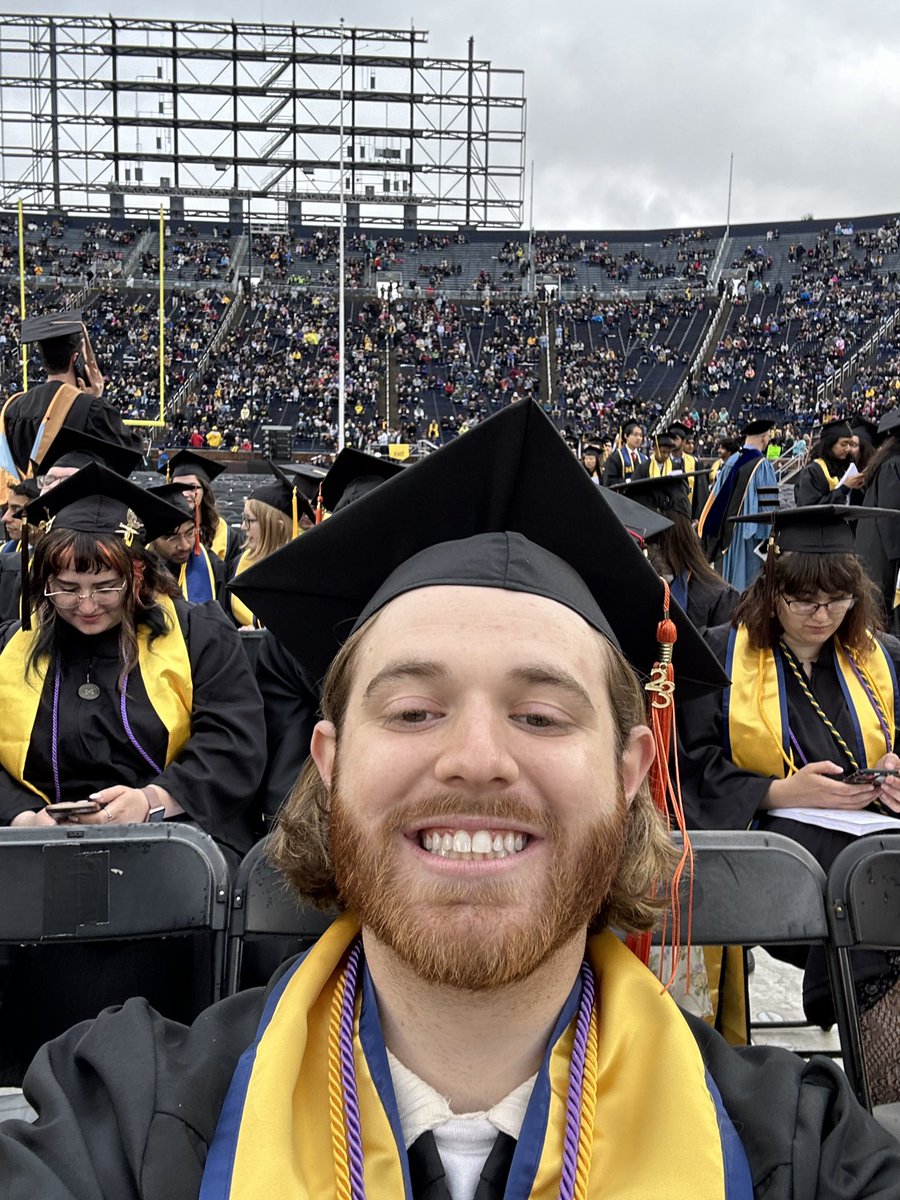 itutormath's tweet photo. Congratulations Jamie!! We are so proud of you!!  We love you!! Mom and Nettie. #UmichEngin23 https://t.co/QpitaHJvXU