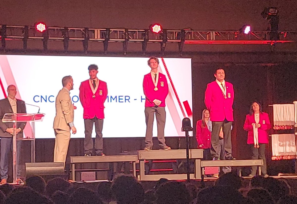 MrDubs_PM_andW's tweet photo. 2nd year in a row- @WASkillsUSA sweep the CNC Programmer (formerly Technician)
🏅Senior- Kevin Wright
🥈Senior- Joshua Canete
🥉Senior- Adan Herrera 
So proud of these boys!
#GSD #weisnercenter #NLSC2023
@sd129 @WAactivities @SkillsUSAIL @SkillsUSA https://t.co/v8bxLp1KJ4