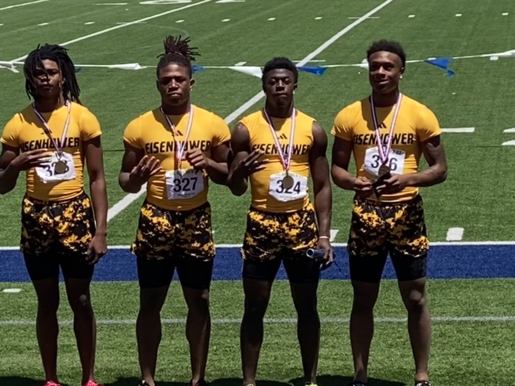 Proud of our 4x100m Relay Team❗️
#SWOOP🦅