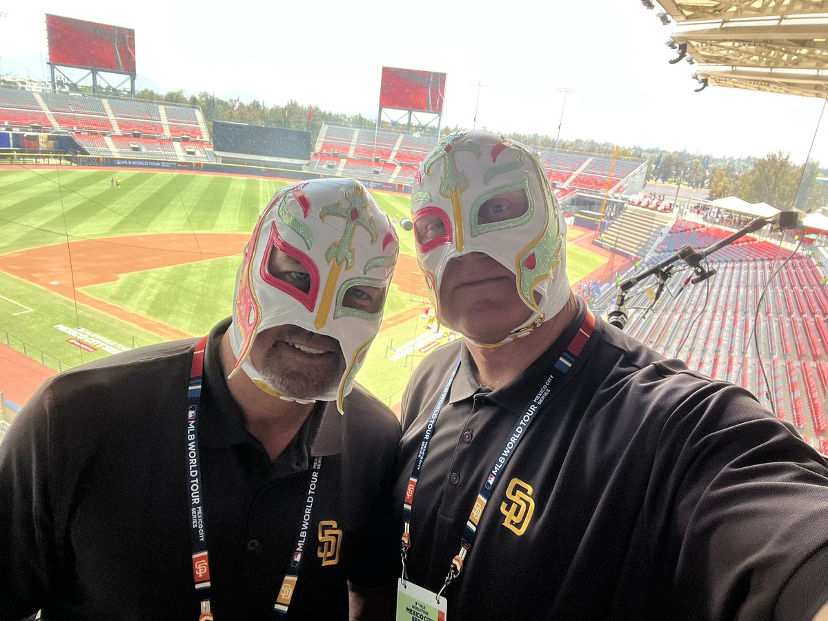 DonOrsillo's tweet photo. Ready to go from Mexico City! @Padres @MLB #MexicoCitySeries https://t.co/XLzur3zJFv
