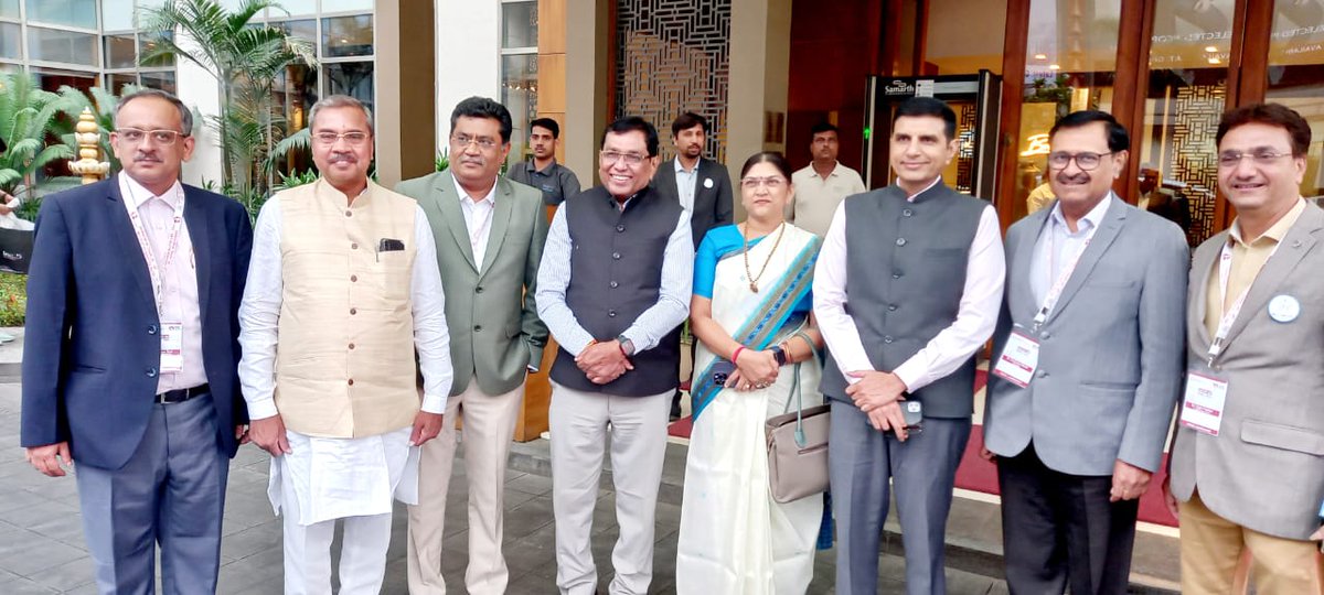 DrMunjparaBJP's tweet photo. Thrilled to inaugurate IACTS Technocollege CME 203 in Ahmedabad today, in the esteemed presence of Hon'ble MP @drkiritpsolanki ji, Ahmedabad West @drdarsnadesmukh ji, MLA  @DrPayalKukrani ji . Looking forward to a bright future of education and innovation! #IACTS #Technocollege https://t.co/LCb4bR5Pf5