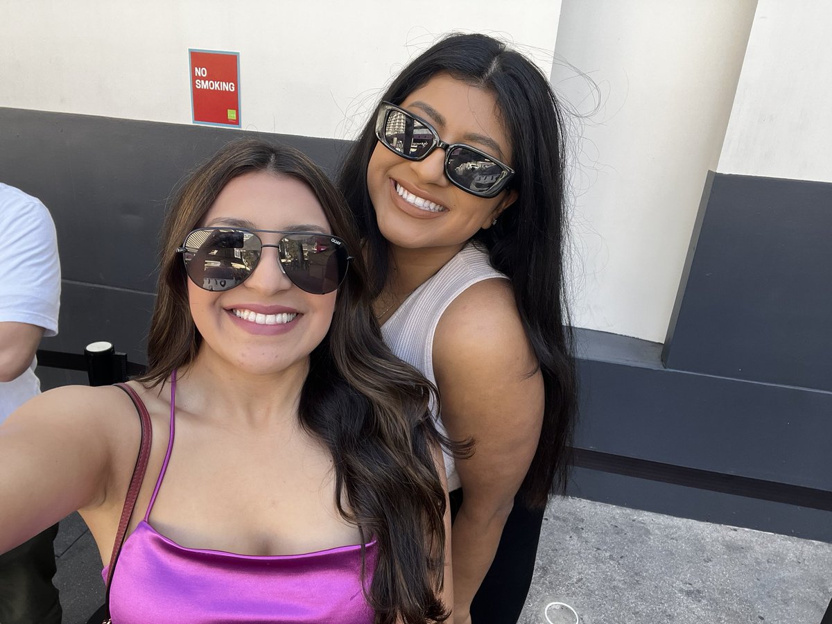 StefLozano_'s tweet photo. Vegas with the best people ever 🥹🎰💕 https://t.co/5xdlJ5NkwY