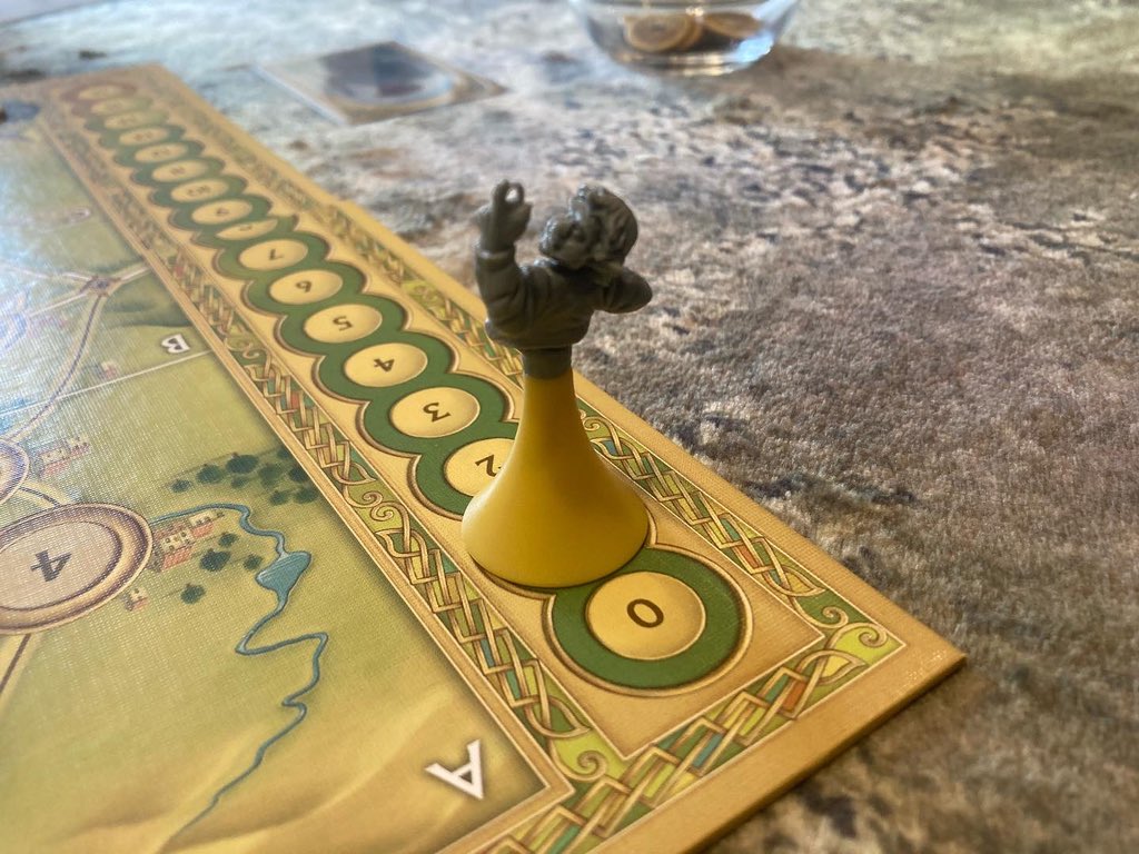 RemassogsRealm's tweet image. Frodo makes his first secret movement in #huntforthering @AresGamesSrl . His first task is to reach Bree. The Ringwraiths start their search. #frodo #ringwraith #hiddenmovement