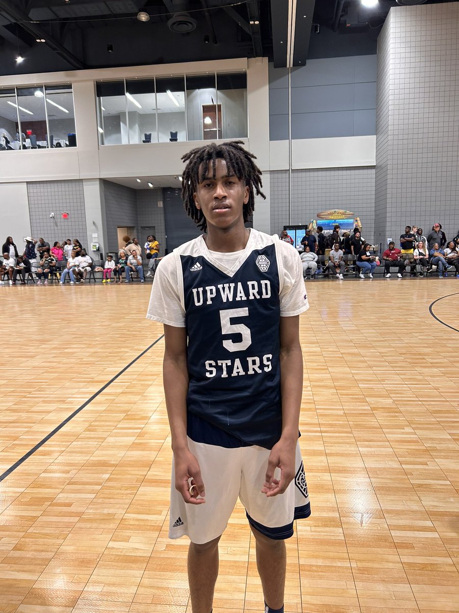 Upward Stars Columbia tweet media