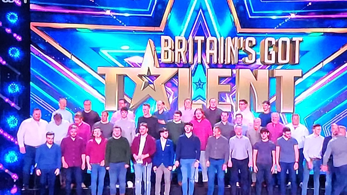Fathers4Justice have stormed the stage. #BGT