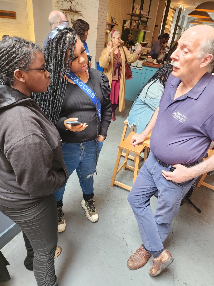 Black Swan Academy (@blackswanacad) on Twitter photo Youth organizers spent their Sat. morning chatting it up with <a href="/ChmnMendelson/">Phil Mendelson</a>. Points of concern: 1. Not having free feminine hygiene products in school bathrooms 2. ⬆️ mental health supports in schools 3. Housing for young people under 18 4. Funding for School Safety Directors! Youth organizers spent their Sat. morning chatting it up with <a href="/ChmnMendelson/">Phil Mendelson</a>. Points of concern: 1. Not having free feminine hygiene products in school bathrooms 2. ⬆️ mental health supports in schools 3. Housing for young people under 18 4. Funding for School Safety Directors!