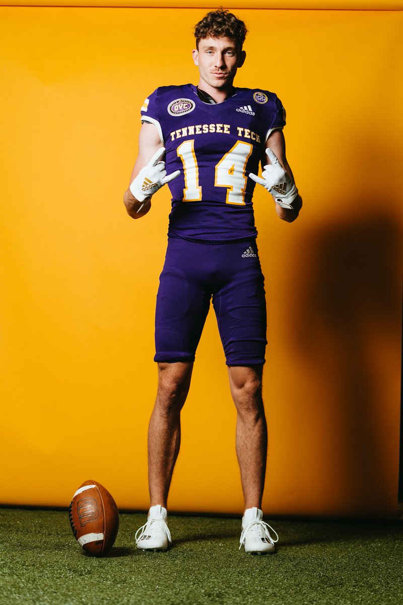 alexcapkajones's tweet photo. Enjoyed my OV to Tennessee Tech! 🟣🟡 🦅 https://t.co/XC44O8FvAs