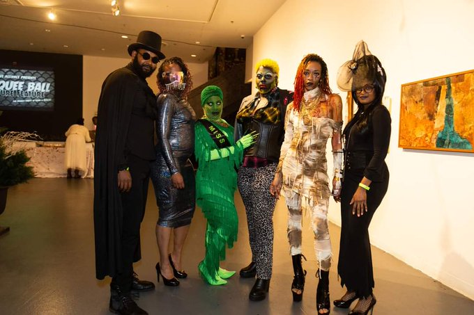 More from the monster ball with the @ChocolateRockyH crew https://t.co/66dPmp2xcC<a class="tags" target="_blank" title="On Twitter" href="/?out=eyJ0eXAiOiJKV1QiLCJhbGciOiJIUzUxMiJ9.eyJpYXQiOjE3MjU2Njg3OTksImlzcyI6InR3cG9ybnN0YXJzLmNvbSIsIm5iZiI6MTcyNTY2ODc5OSwiZXhwIjoxNzU3MjA0Nzk5LCJyZWRpcmVjdF91cmwiOiJodHRwczovL3R3aXR0ZXIuY29tL0Nob2NvbGF0ZVJvY2t5SCJ9.3rd7BqaLLp1z66e43W_zBkAL5hdkdoTsgidC9V1Ycfzut9mzfjrYAeSVhQcwqSUyIaOd27GrUbJoNn6JIISsXg">@ChocolateRockyH</a><a href="/tag/burleoke"class="tags"><span>#burleoke</span></a>