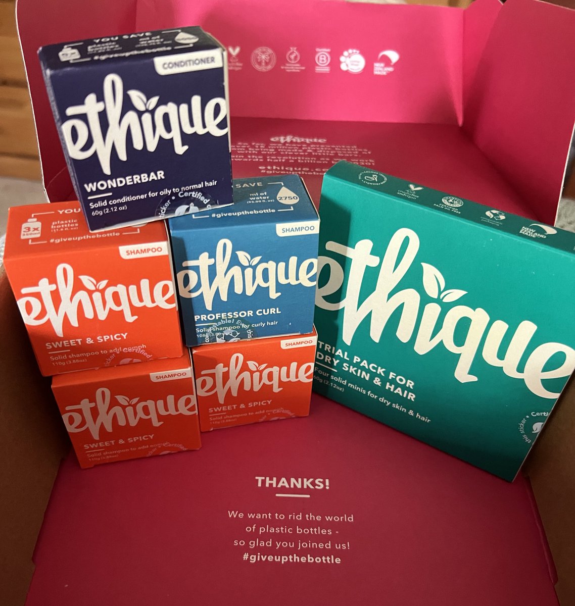 Hanna ²⁸ tweet media