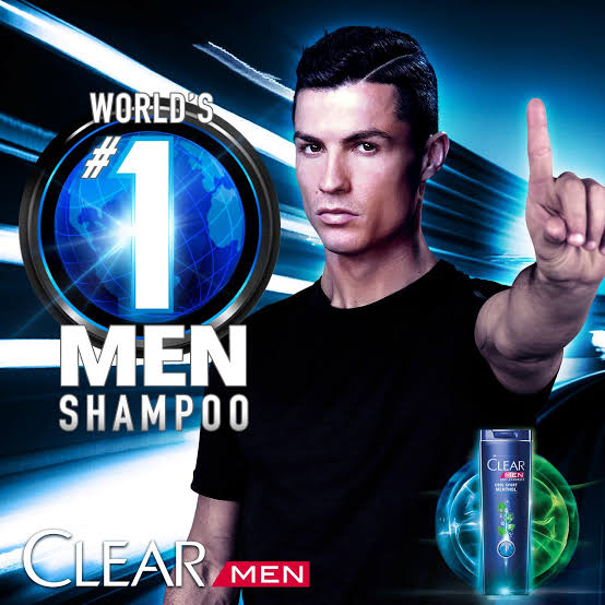 "A Capivara vivia no ambiente natural dela"

Não sabia que capivaras viviam no mesmo habitat que o Cristiano Ronaldo...

Um habitat sem caspa.