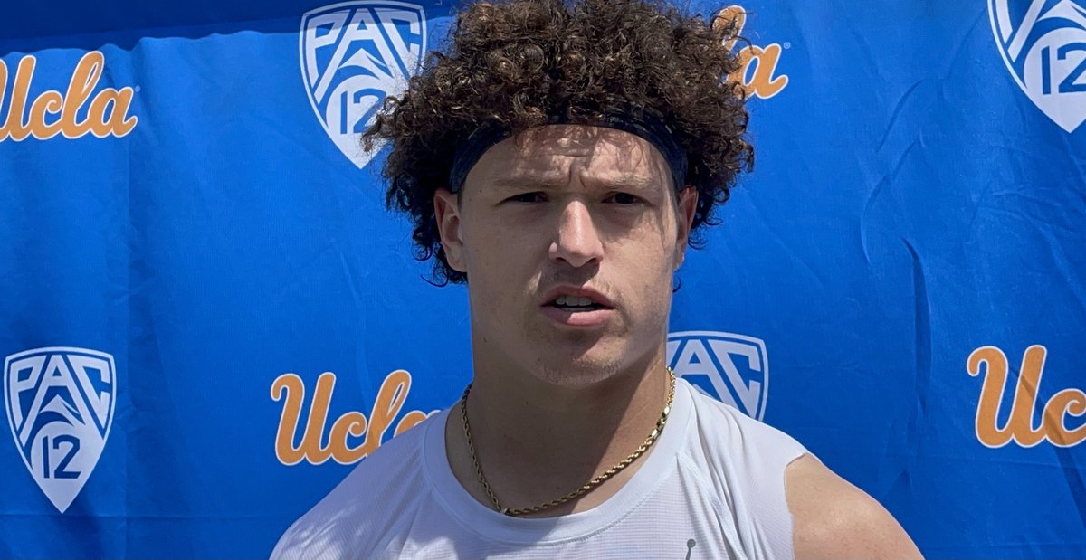 BruinReport's tweet photo. #UCLA linebacker Kain Medrano talked with the media about new DC D'Anton Lynn, the defense getting hyped during practice, and watching former teammates get selected in the NFL Draft:
https://t.co/UDw9kEw4fx https://t.co/sCBcWwcb1C