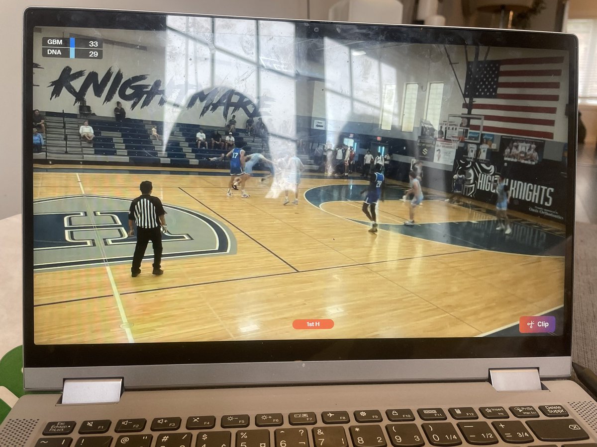 Getting eyes on some Canadian teams in action down south <a href="/UPLAYCanada/">UPLAY Canada</a> action in the <a href="/NikeEYB/">EliteYouthBasketball</a> followed by UPLAY Western Alliance as well as <a href="/GenesisBBall/">Genesis Basketball</a> in <a href="/3SSBCircuit/">3Stripes Select Basketball</a> this afternoon. Loaded up for <a href="/mtlprospects/">Montreal Prospects Basketball</a> at 3:45. Canadian standouts from this weekend coming soon!